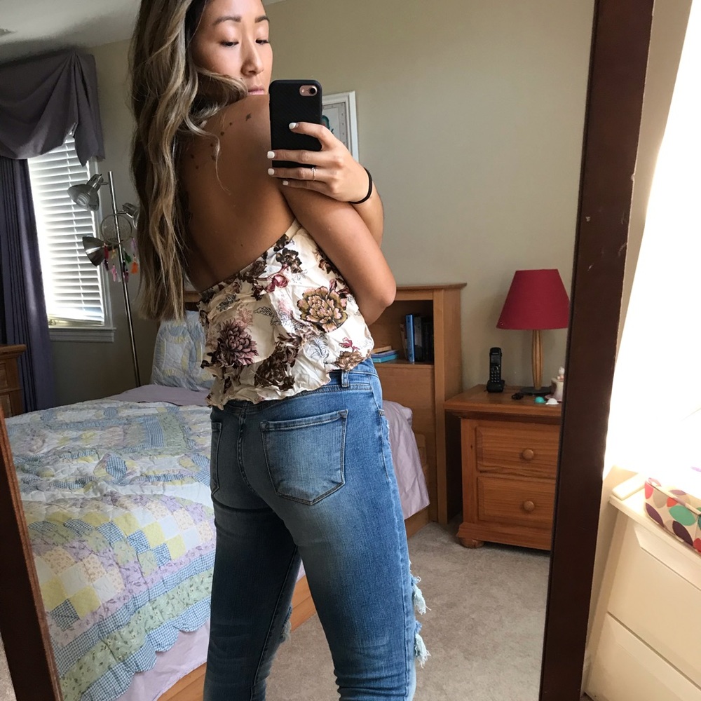 Fortunate One Store Crop Top - Picture 4 of 5